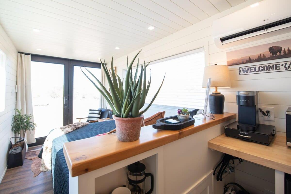 New The Buffalo-Shipping Container In อัลไพน์ ภายนอก รูปภาพ