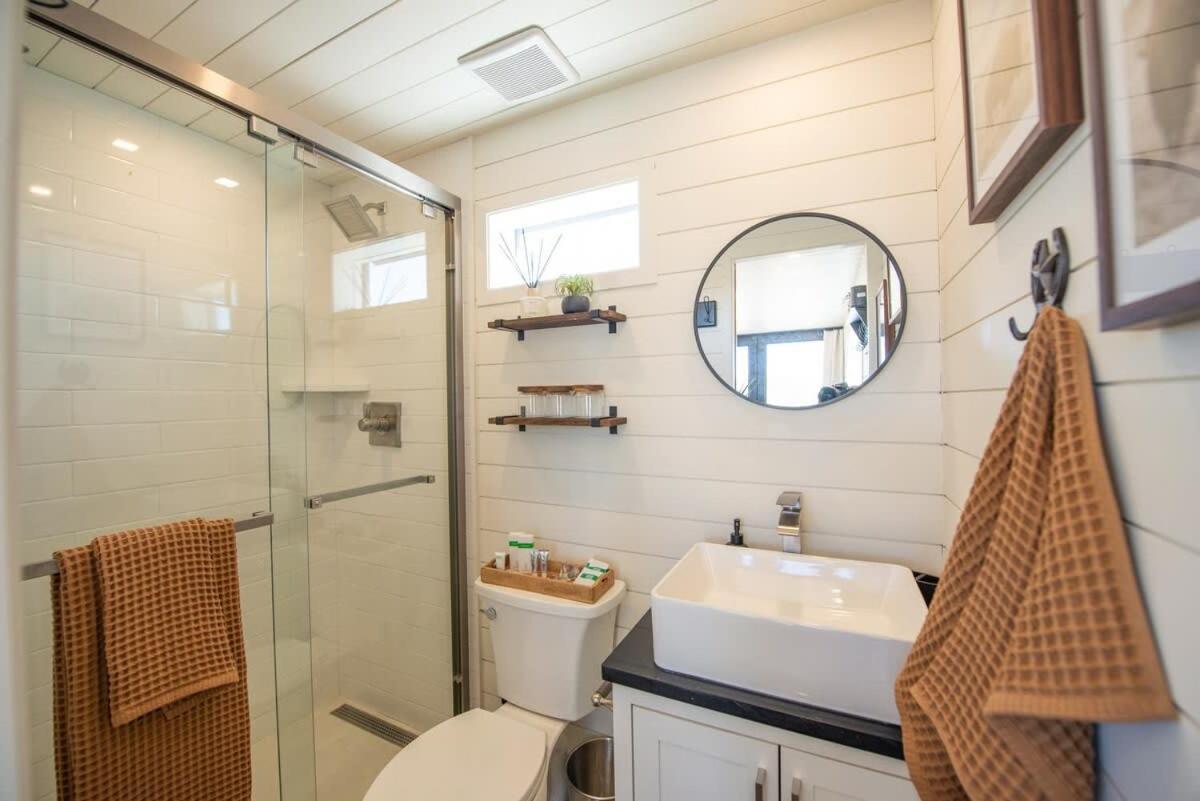 New The Buffalo-Shipping Container In อัลไพน์ ภายนอก รูปภาพ